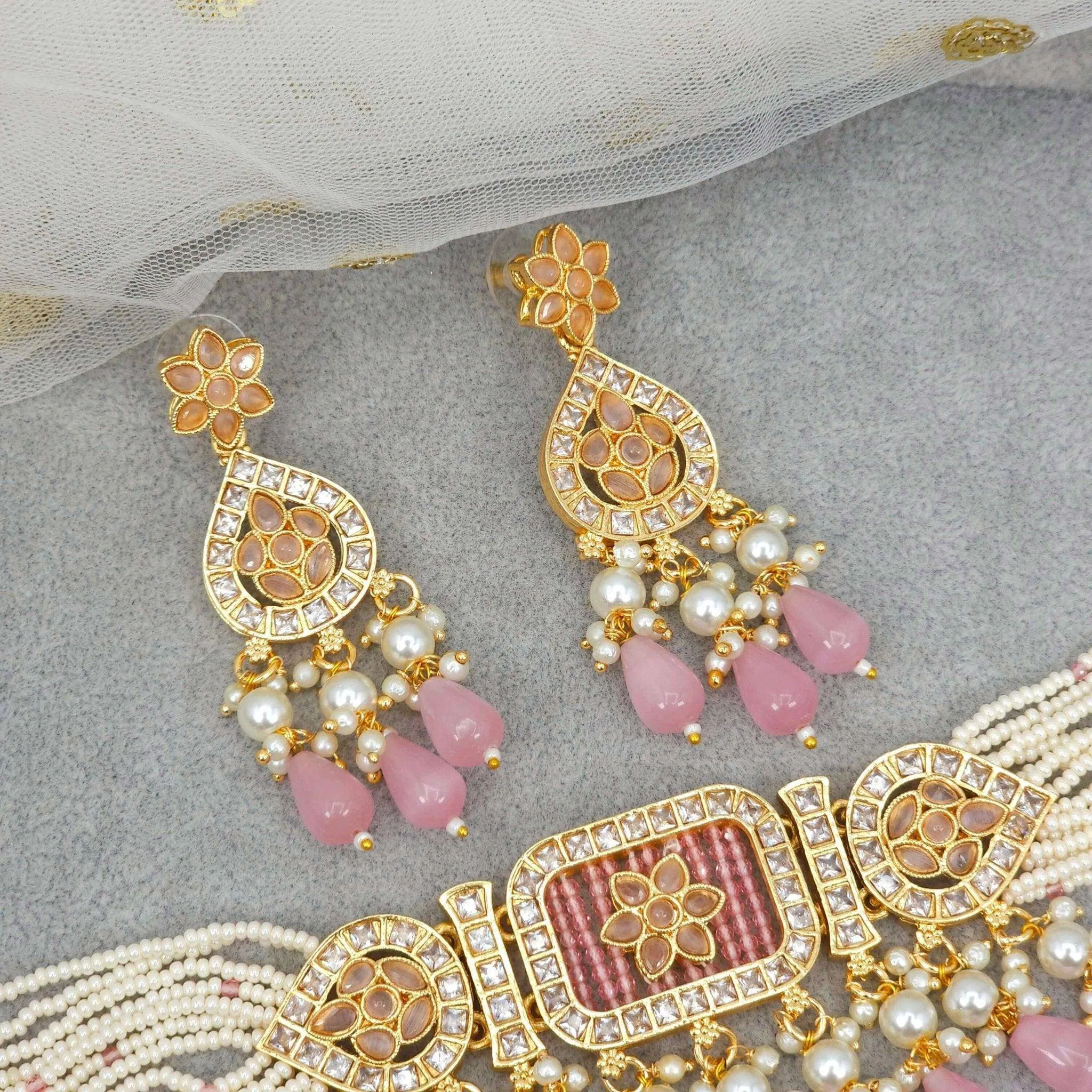 Aditi Choker Necklace Set