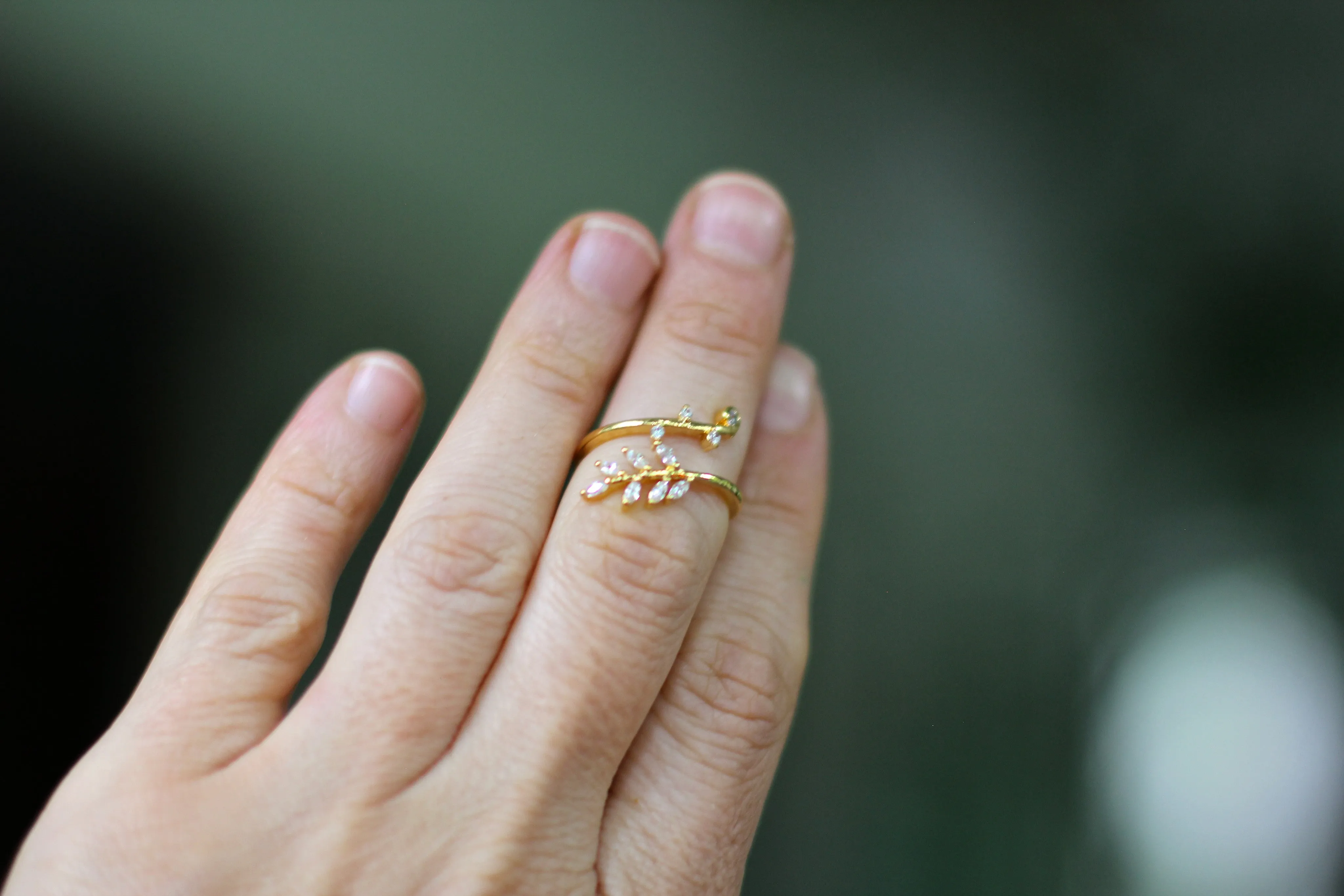 Vines Crystals Ring